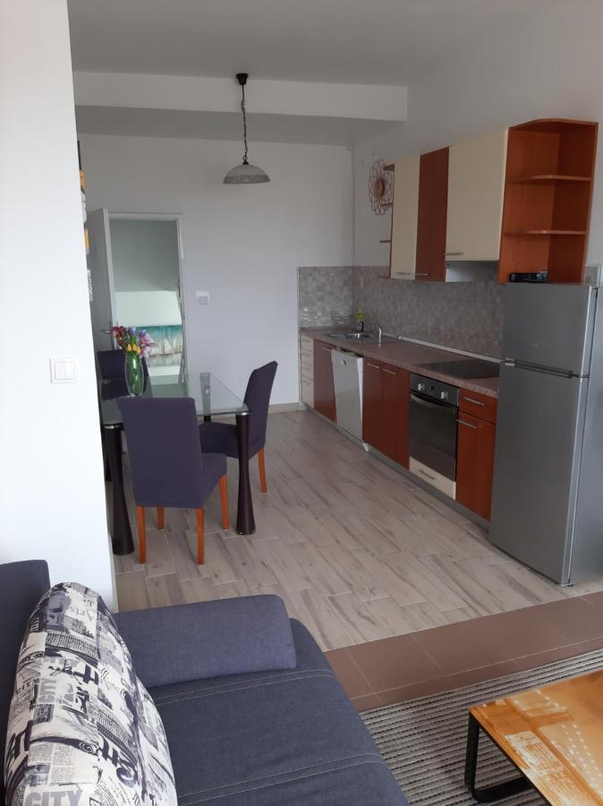 יאדריה Apartments Adria מראה חיצוני תמונה